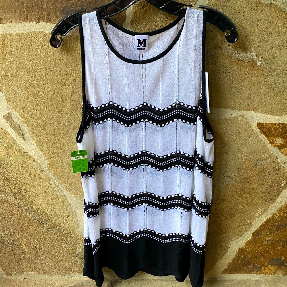 NWT women’s Missoni sleeveless top